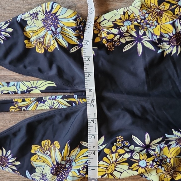 Urban Outfitters Out From Under Black Floral Strappy Swimsuit One Piece M - Picture 6 of 10